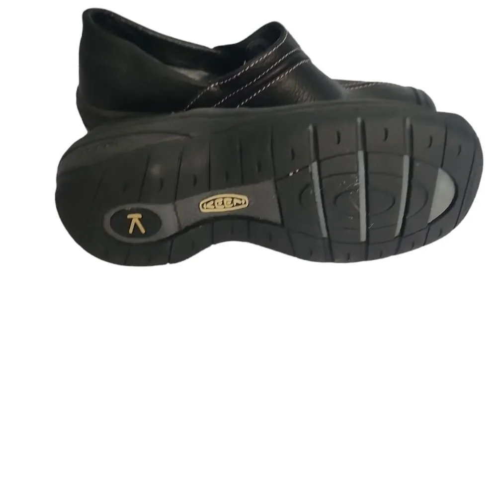 Keen Black Pebbled Leather Slip On Shoes Clogs Rubber Sole Stitching 7